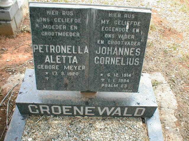 GROENEWALD Johannes Cornelius 1914-1984 &amp; Petronella Aletta MEYER 1920-