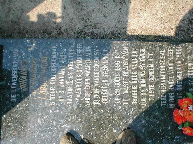 LABUSCHAGNE Johannes Gerhardus 1949-1996