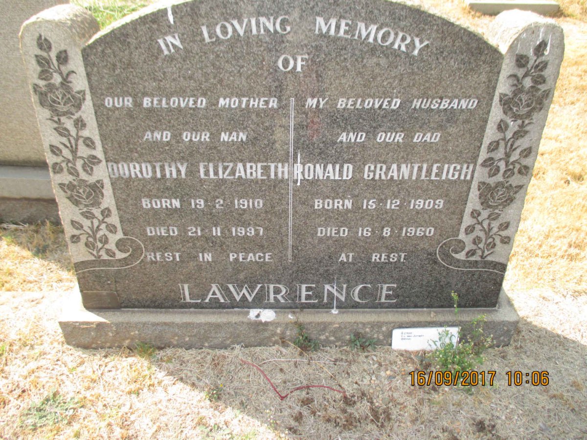 LAWRENCE Ronald Grantleigh 1909-1960 &amp; Dorothy Elizabeth 1910-1997