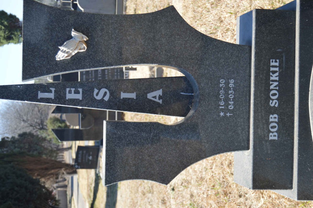 LESIA Bob Sonkie 1930-1996
