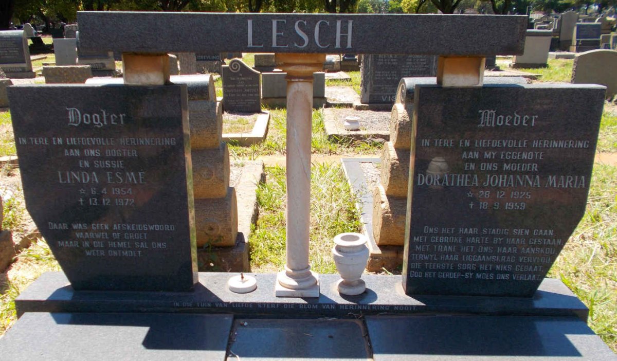 LESCH Dorathea Johanna Maria 1925-1959 :: LESCH Linda Esme 1954-1972