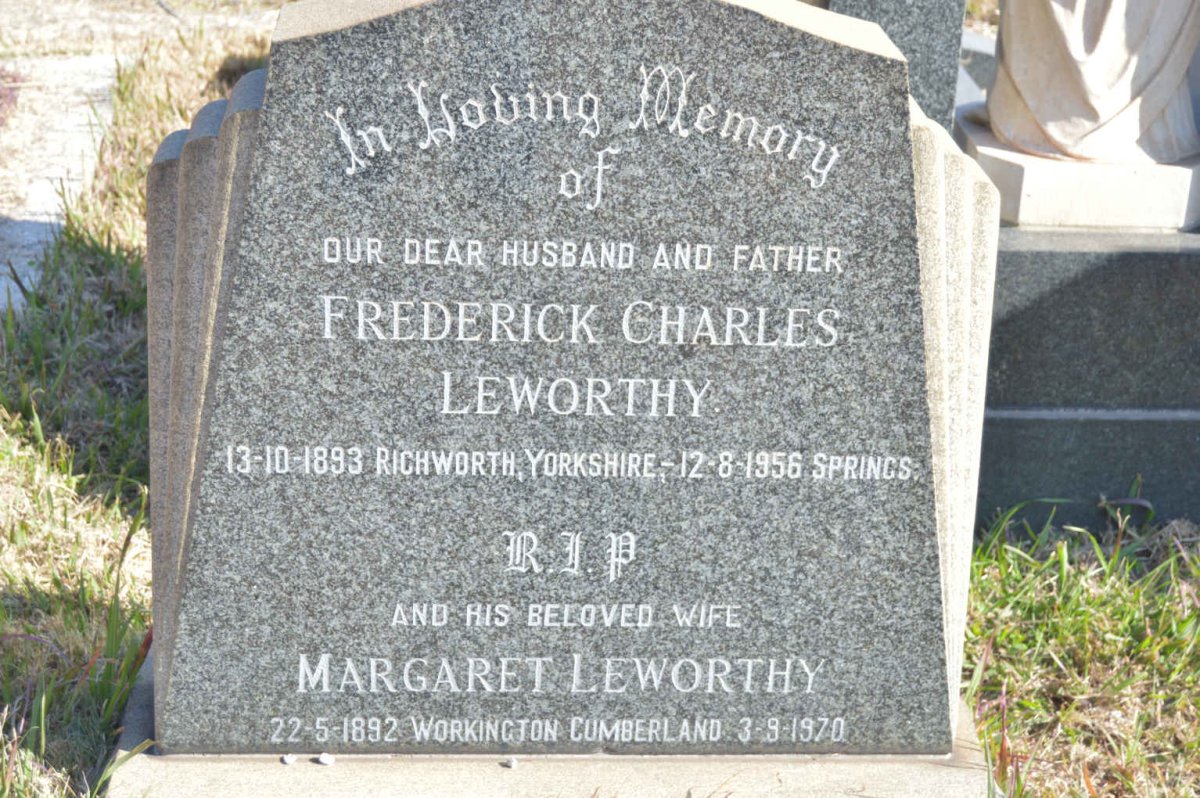 LEWORTHY Frederick Charles 1893-1956 &amp; Margaret 1892-1970