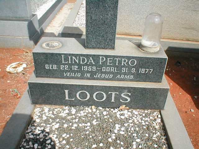 LOOTS Linda Petro 1959-1977