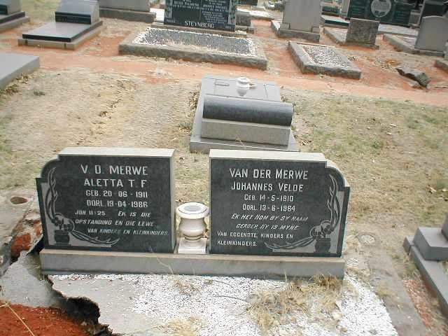 MERWE Johannes Velde, van der 1910-1964 &amp; Alletta T.F. 1911-1986
