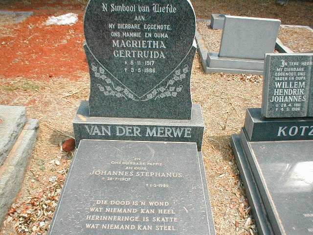 MERWE Johannes Stephanus, van der 1907-1989 &amp; Margrietha Gertruida 1917-1986