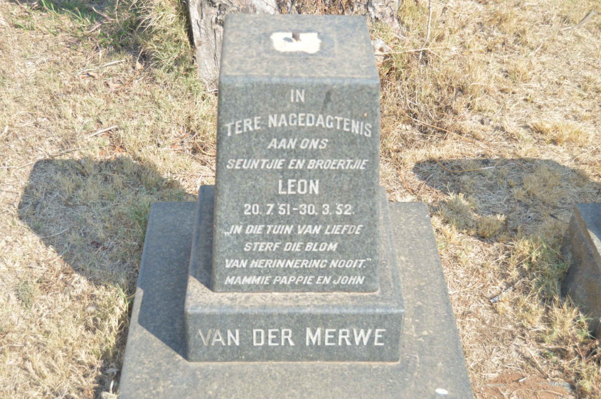 MERWE Leon, van der 1951-1952