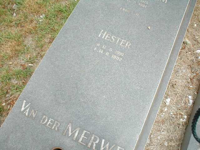MERWE Schalk Willem, van der 1915-1981 &amp; Hester 1910-1992
