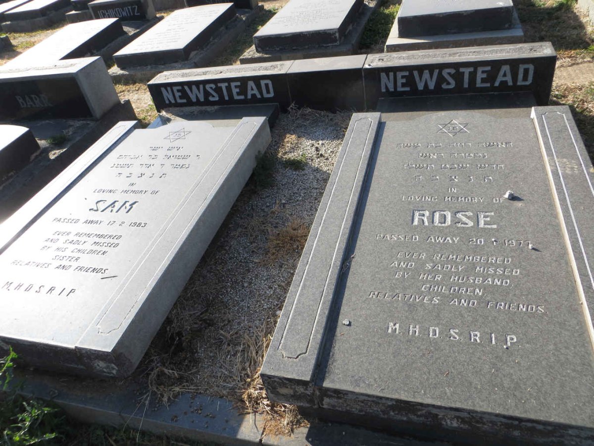 NEWSTEAD Sam -1983 &amp; Rose -1977