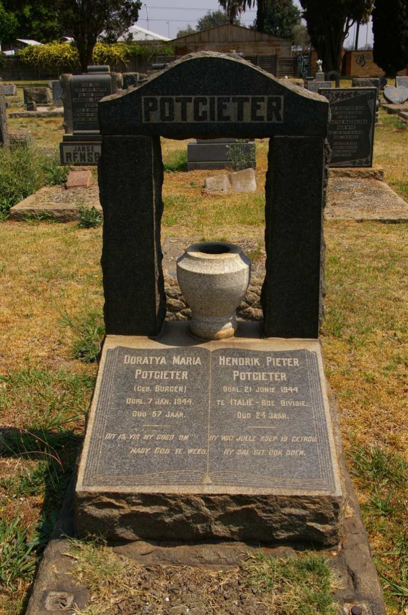POTGIETER Doratya Maria nee BURGER -1944 :: POTGIETER Hendrik Pieter -1944