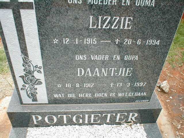 POTGIETER Daantjie 1912-1997 &amp; Lizzie 1915-1994