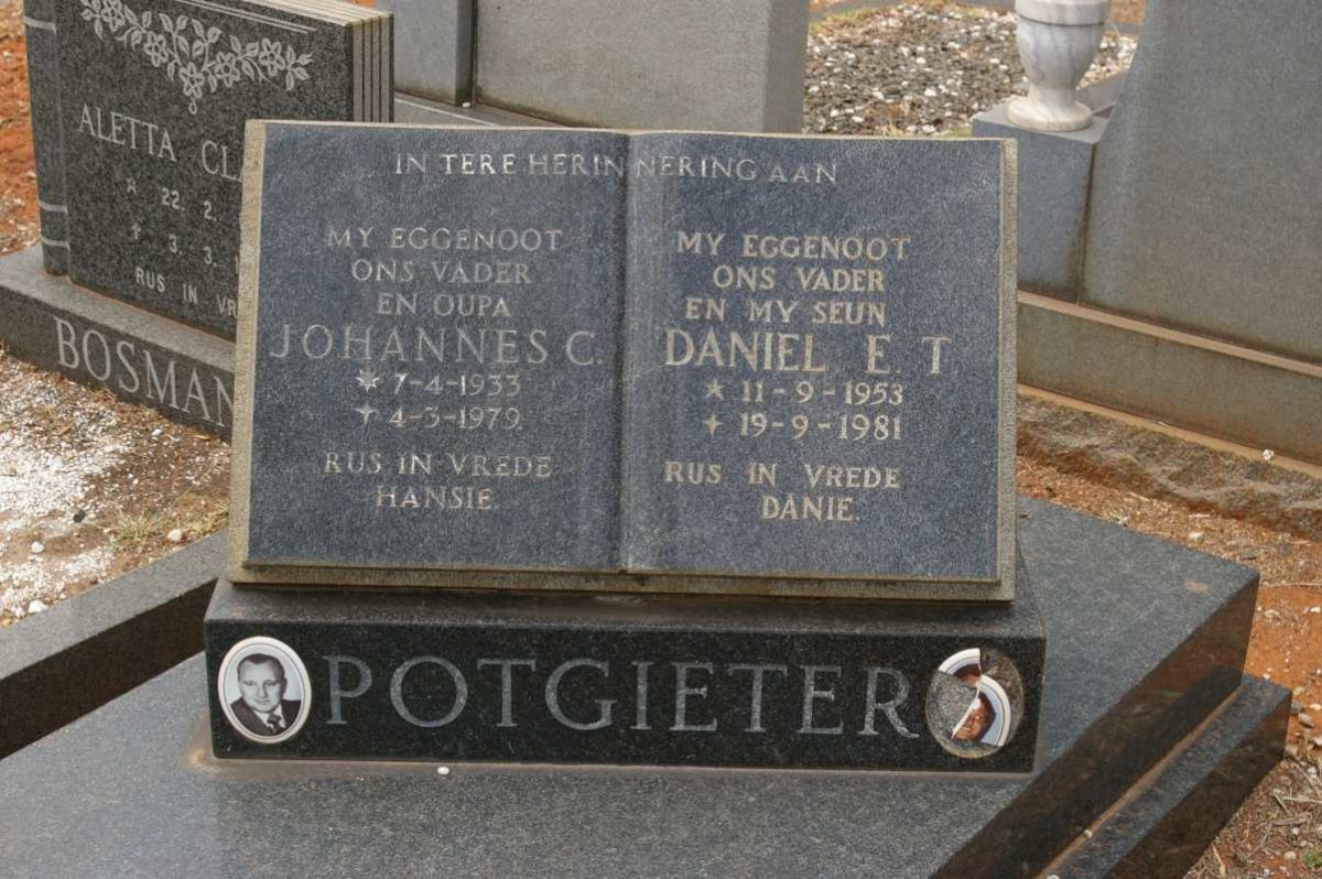 POTGIETER Johannes C. 1933-1979 :: POTGIETER Daniel E.T. 1953-1981