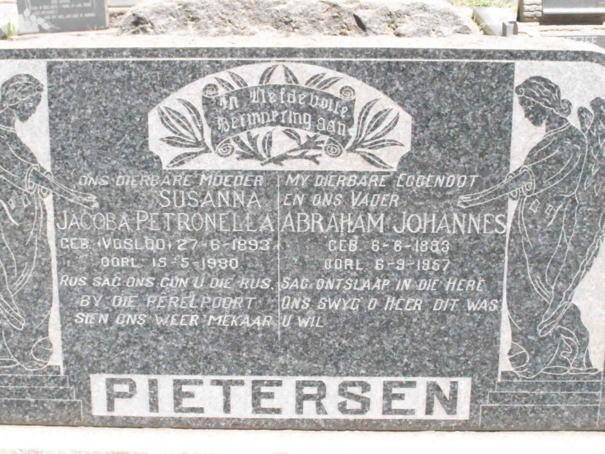 PIETERSEN Abraham Johannes 1883-1957 &amp; Jacoba Petronella VOSLOO 1893-1980