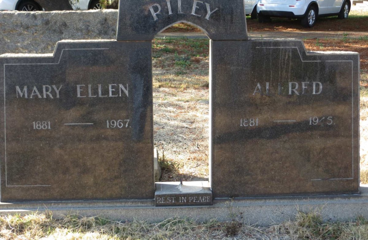 PILEY Alfred 1881-1945 &amp; Mary Ellen 1881-1967