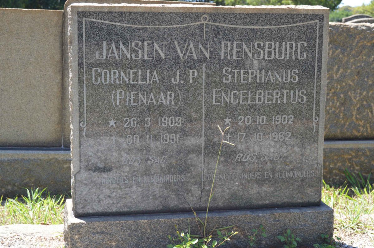 RENSBURG Stephanus Engelbertus, Jansen van 1902-1962 &amp; Cornelia J.P. PIENAAR 1909-1991