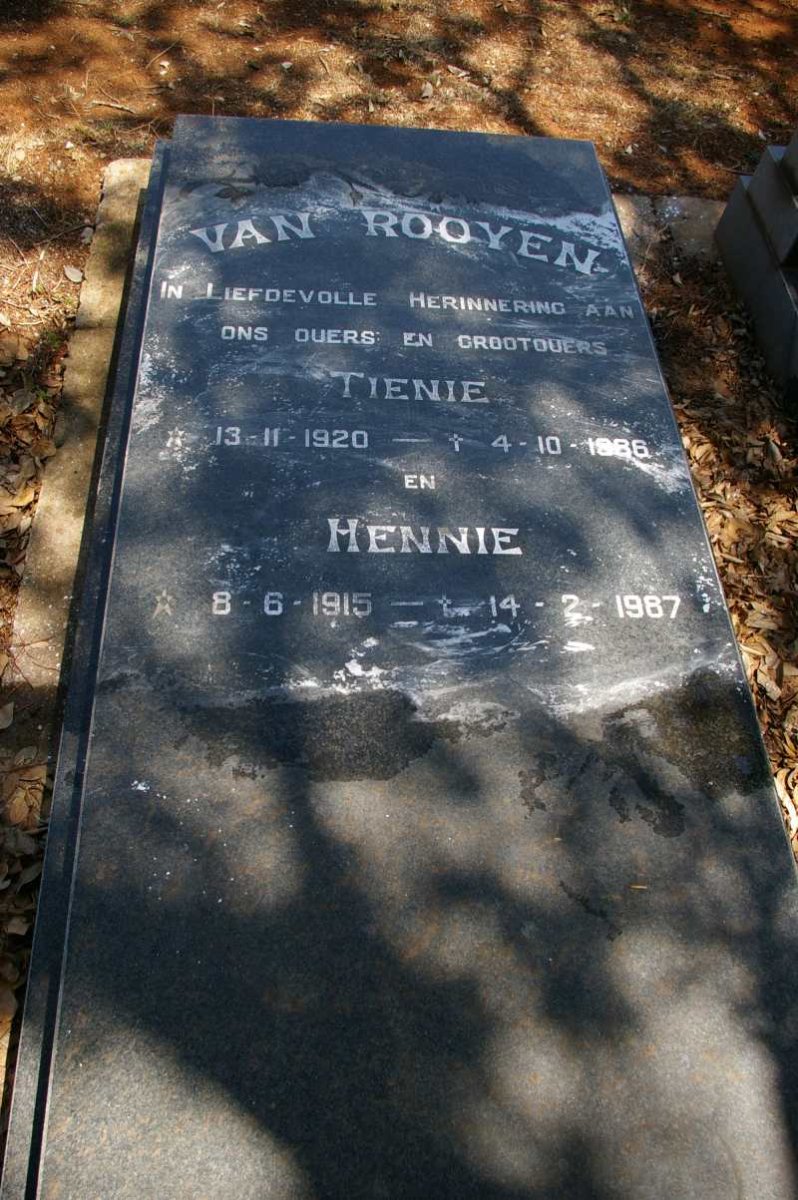 ROOYEN Hennie van 1915-1987 &amp; Tienie 1920-1986