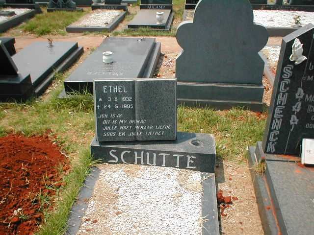 SCHUTTE Ethel 1932-1985