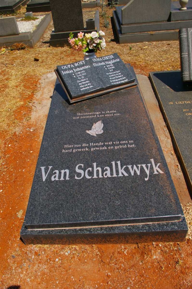 SCHALKWYK Josias Johannes, van 1915-2012 &amp; Elizabeth Magdalena 1928-2010