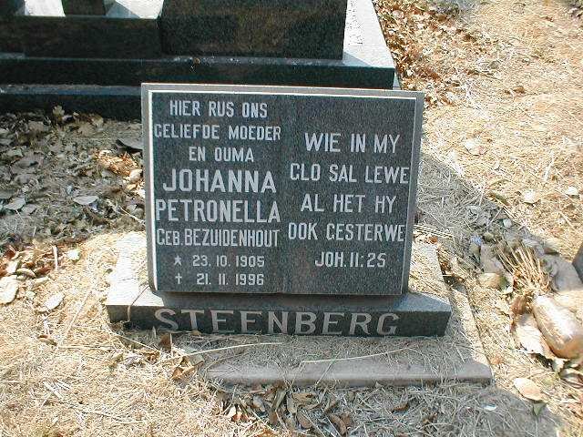 STEENBERG Johanna Petronella nee BEZUIDENHOUT 1905-1996
