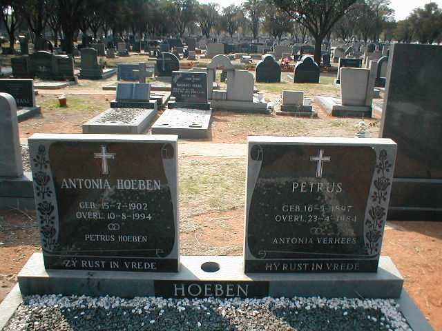 HOEBEN Petrus 1897-1984 &amp; Antonia VERHEES 1902-1994