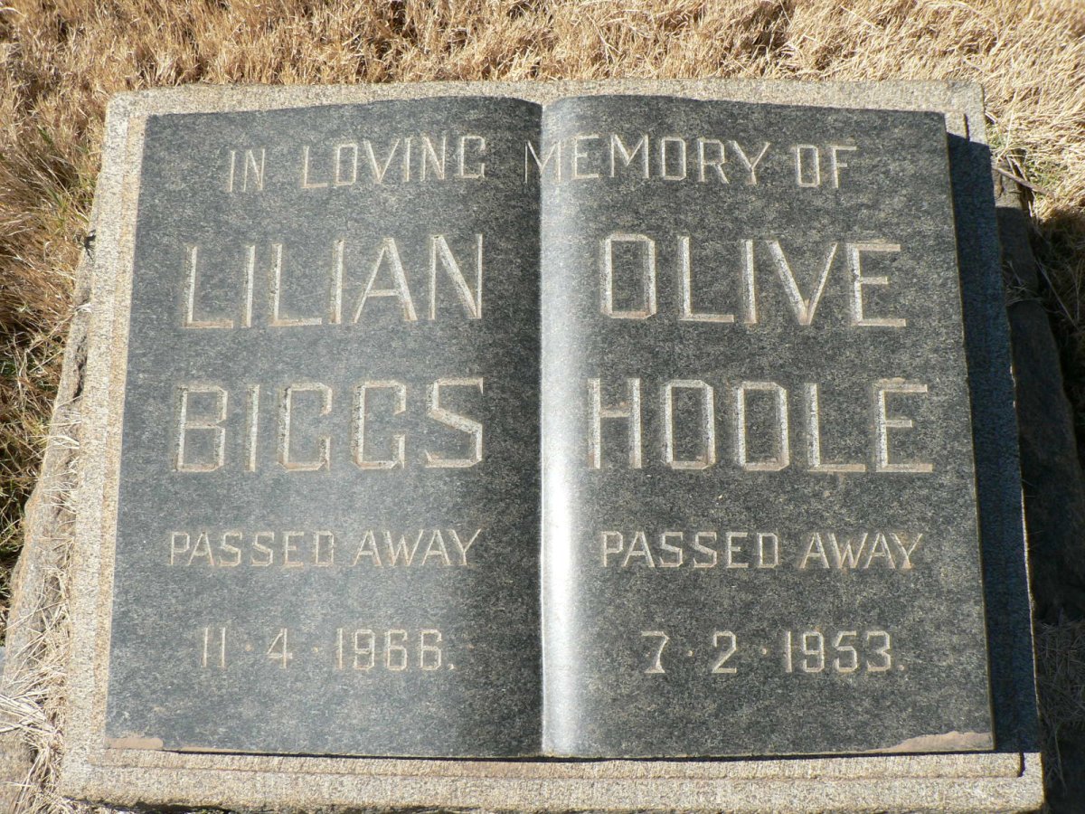 HOOLE Olive -1953 :: BIGGS Lilian -1966