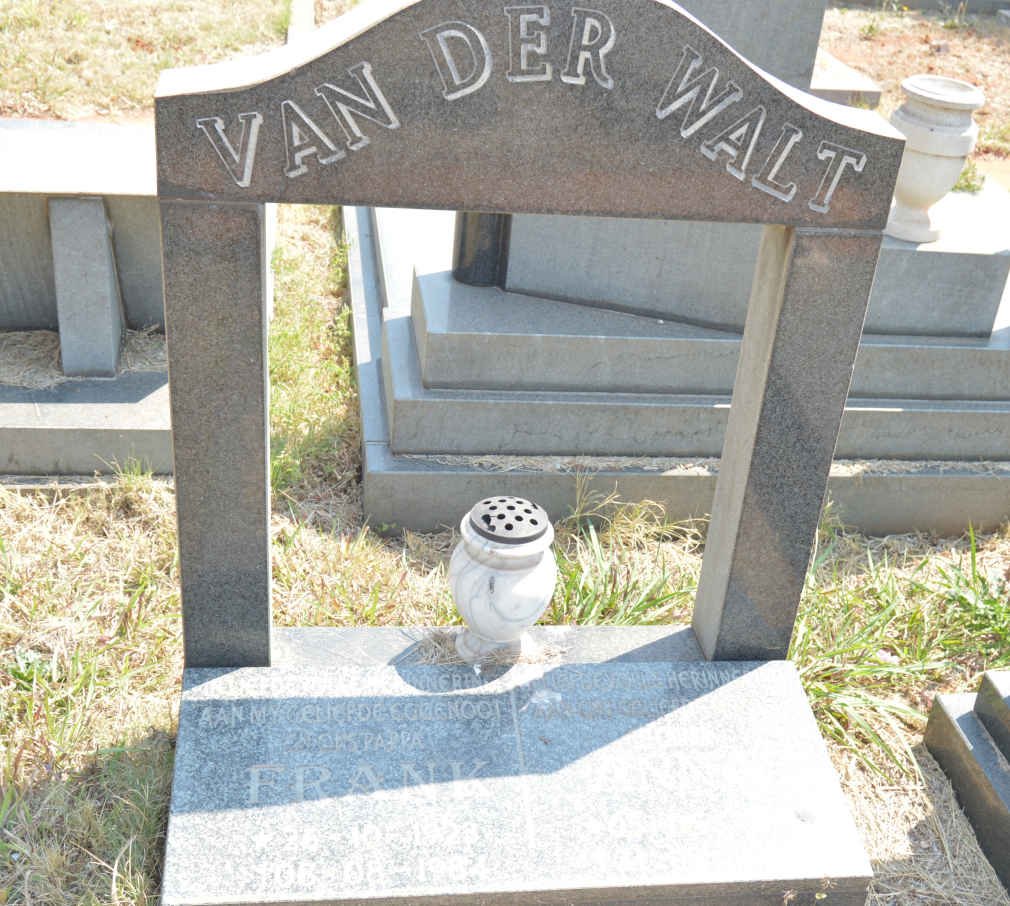 WALT Frank, van der 1923-1984 &amp; Anna 1929-2006