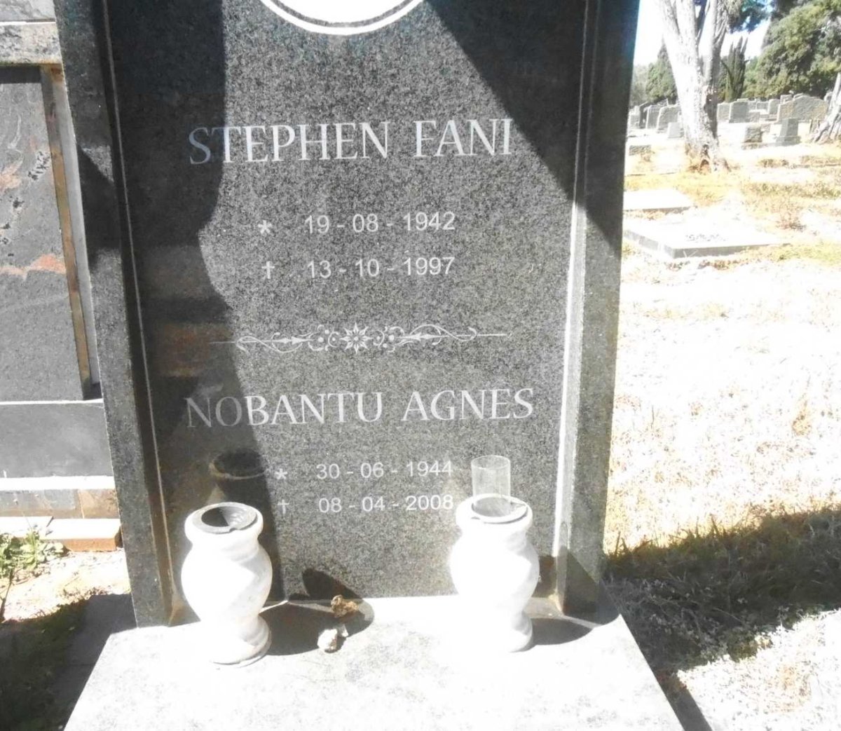 ZWANE Stephen Fani 1942-1997 &amp; Nobantu Agnes 1944-2008