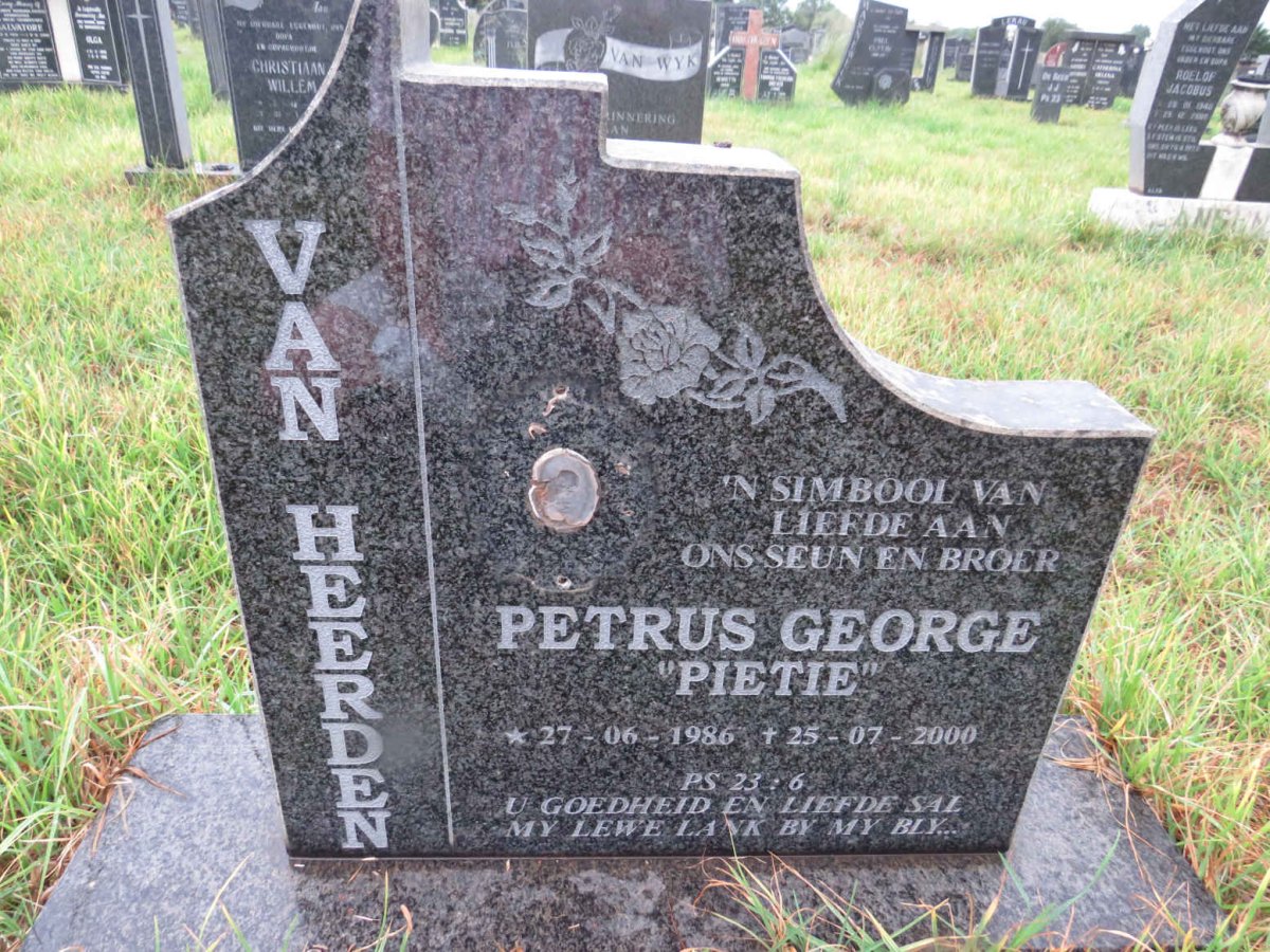 HEERDEN Petrus George, van 1986-2000