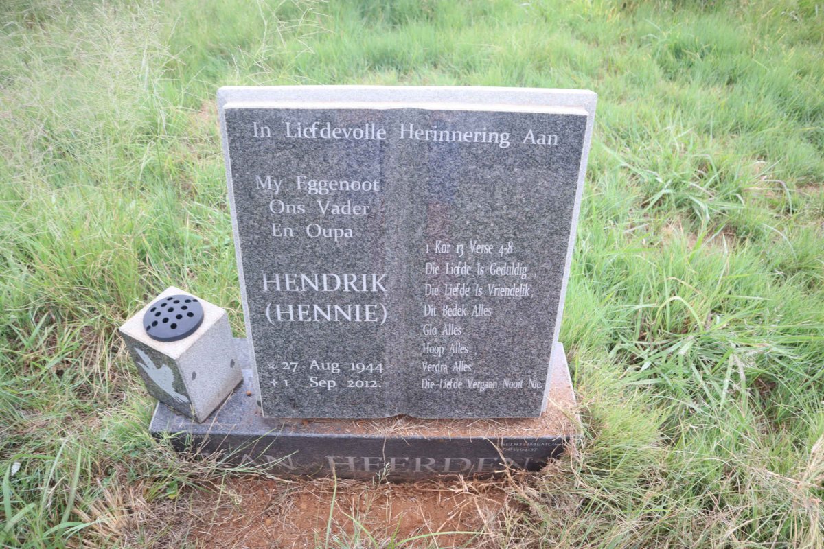 HEERDEN Hendrik, van 1944-2012