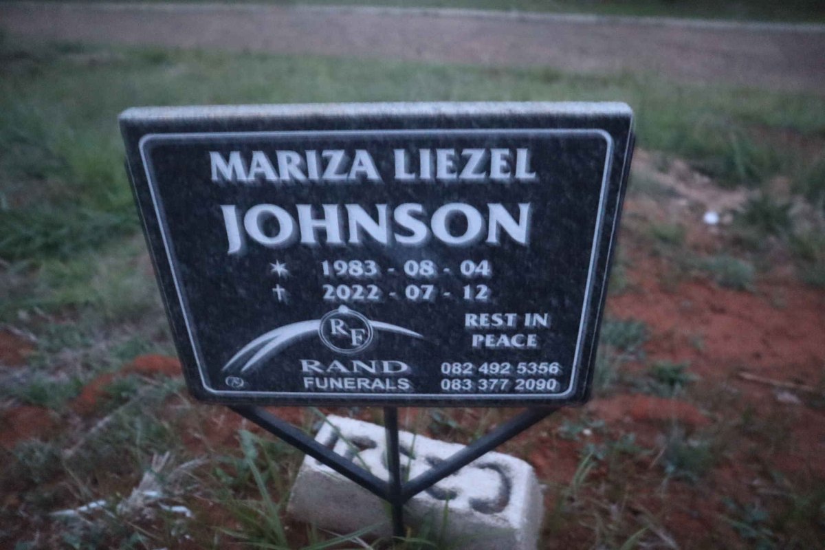 JOHNSON Mariza Liezel 1983-2022