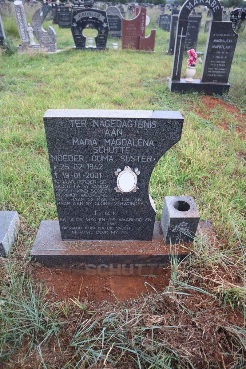 SCHUTTE Maria Magdalena 1942-2001