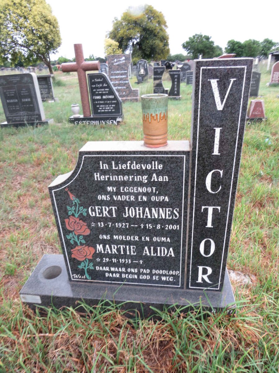 VICTOR Gert Johannes 1927-2001 & Martie Alida 1933-