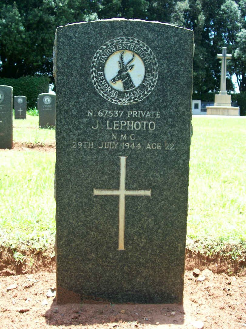 LEPHOTO J. -1944