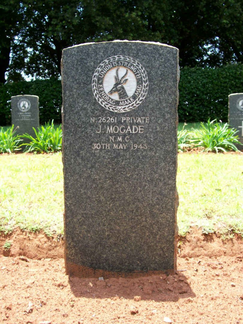 MOGADE J. -1945