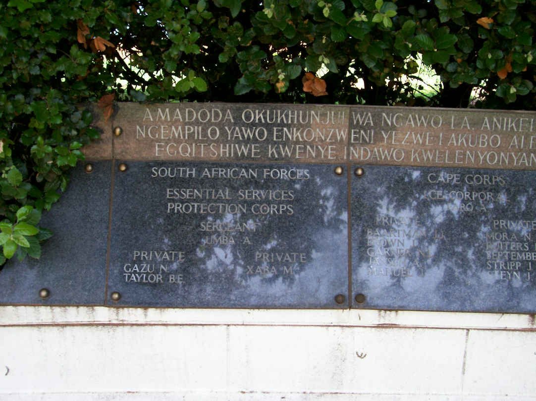 04. Memorial from left to right