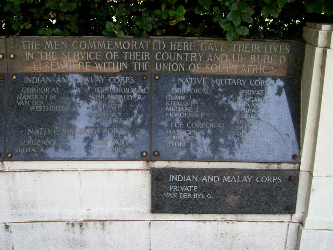 06. Memorial from left to right