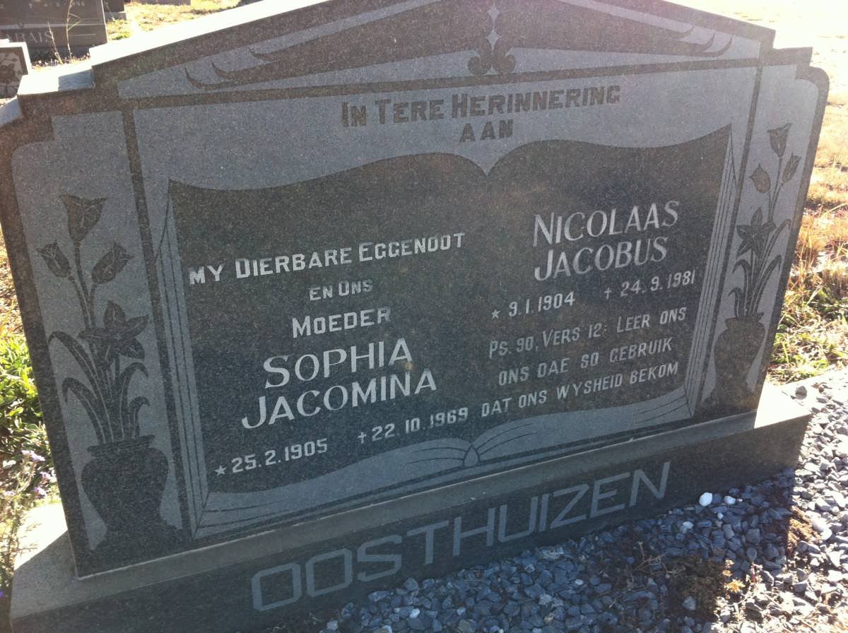 OOSTHUIZEN Nicolaas Jacobus 1904-1981 &amp; Sophia Jacomina 1905-1969