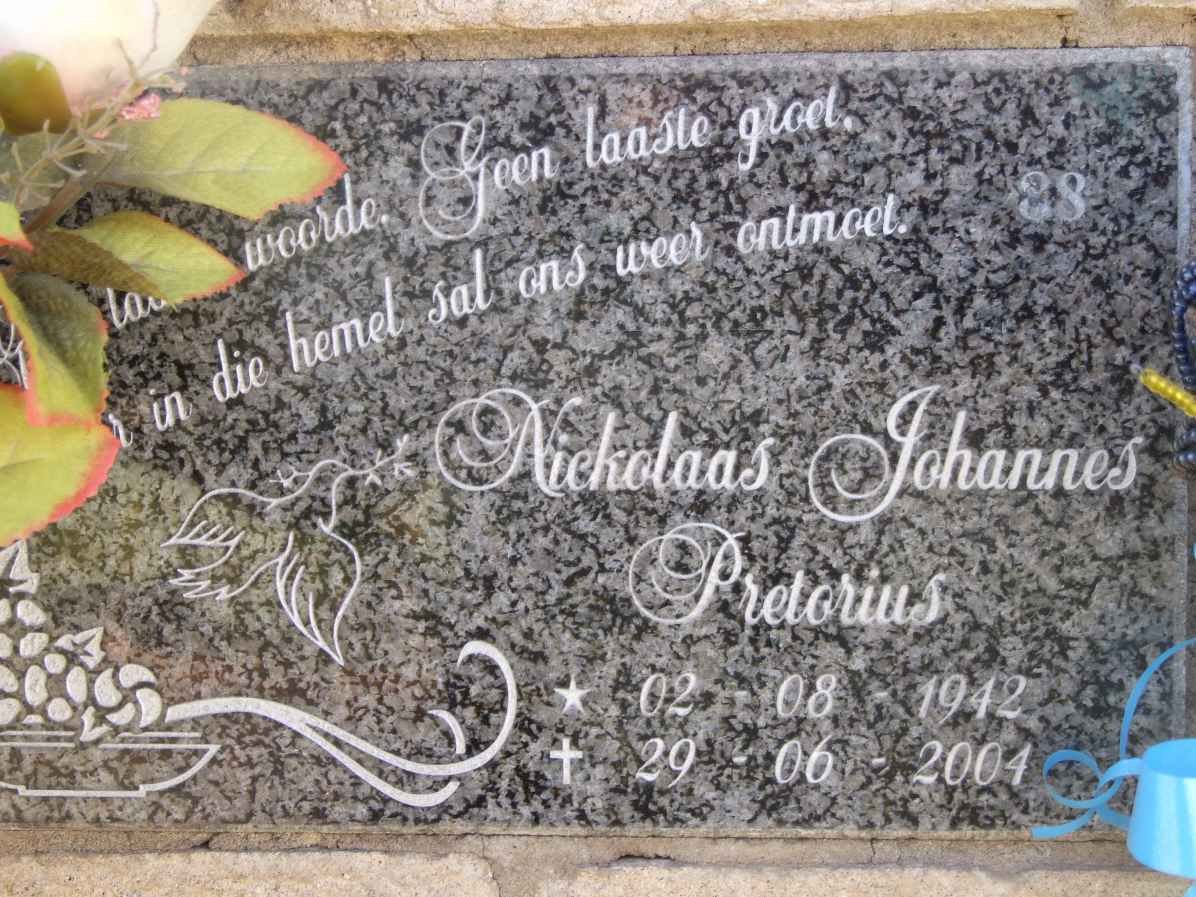 PRETORIUS Nickolaas Johannes 1942-2004