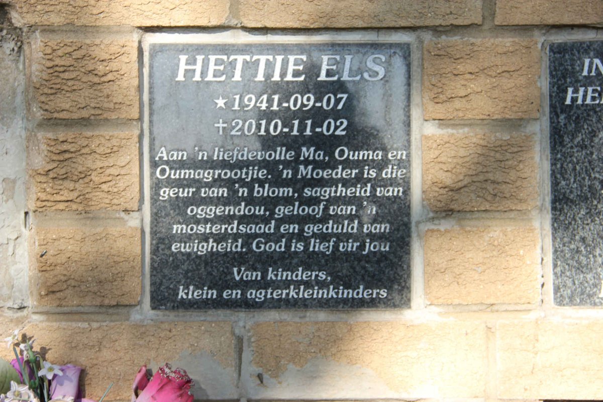 ELS Hettie 1941-2010