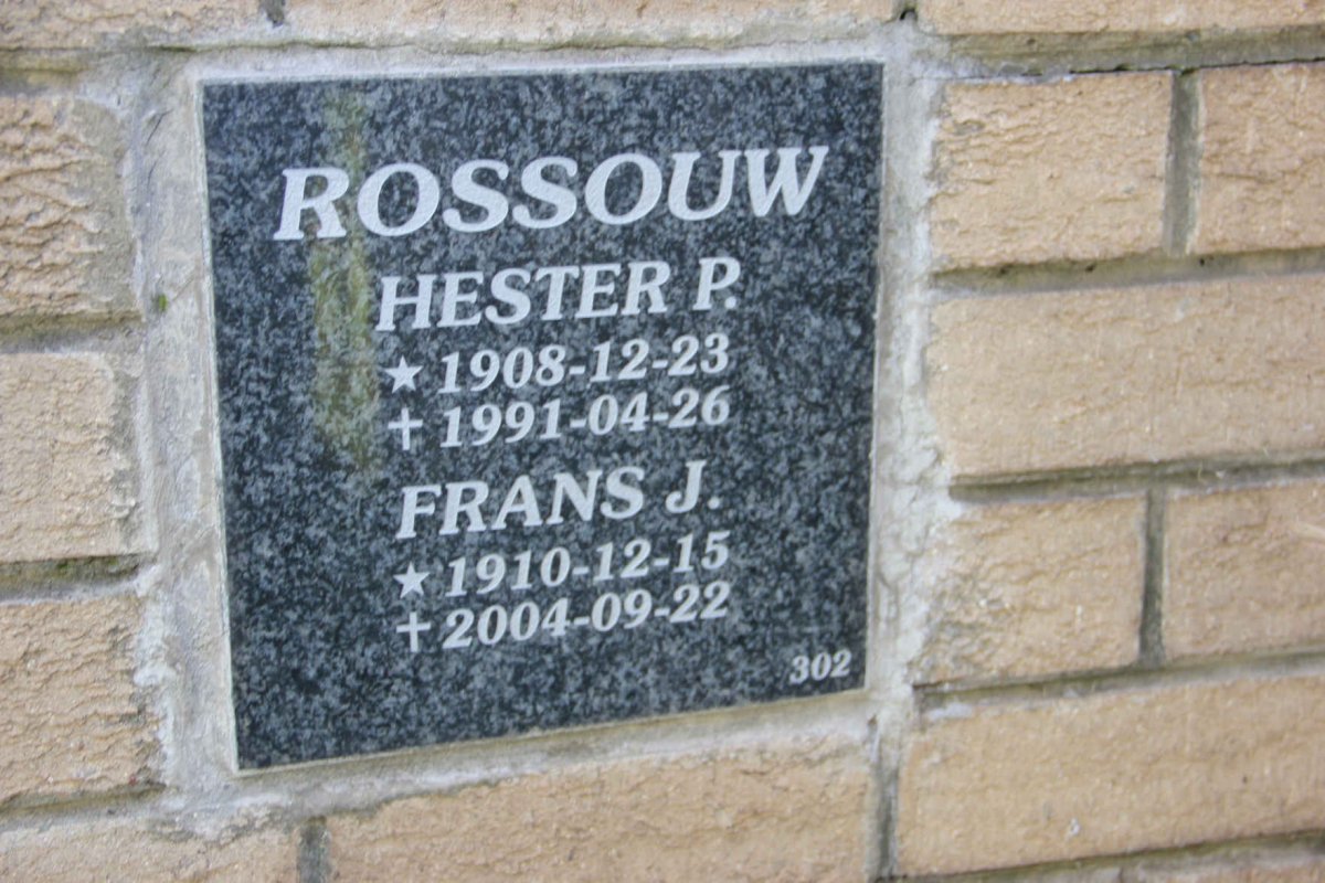 ROSSOUW Frans J. 1910-2004 &amp; Hester P. 1908-1991