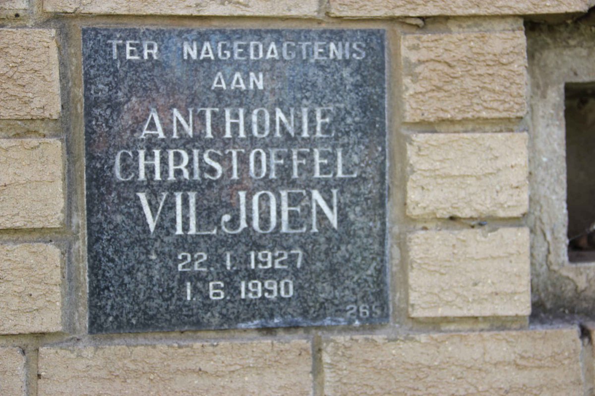VILJOEN Anthonie Christoffel 1927-1990