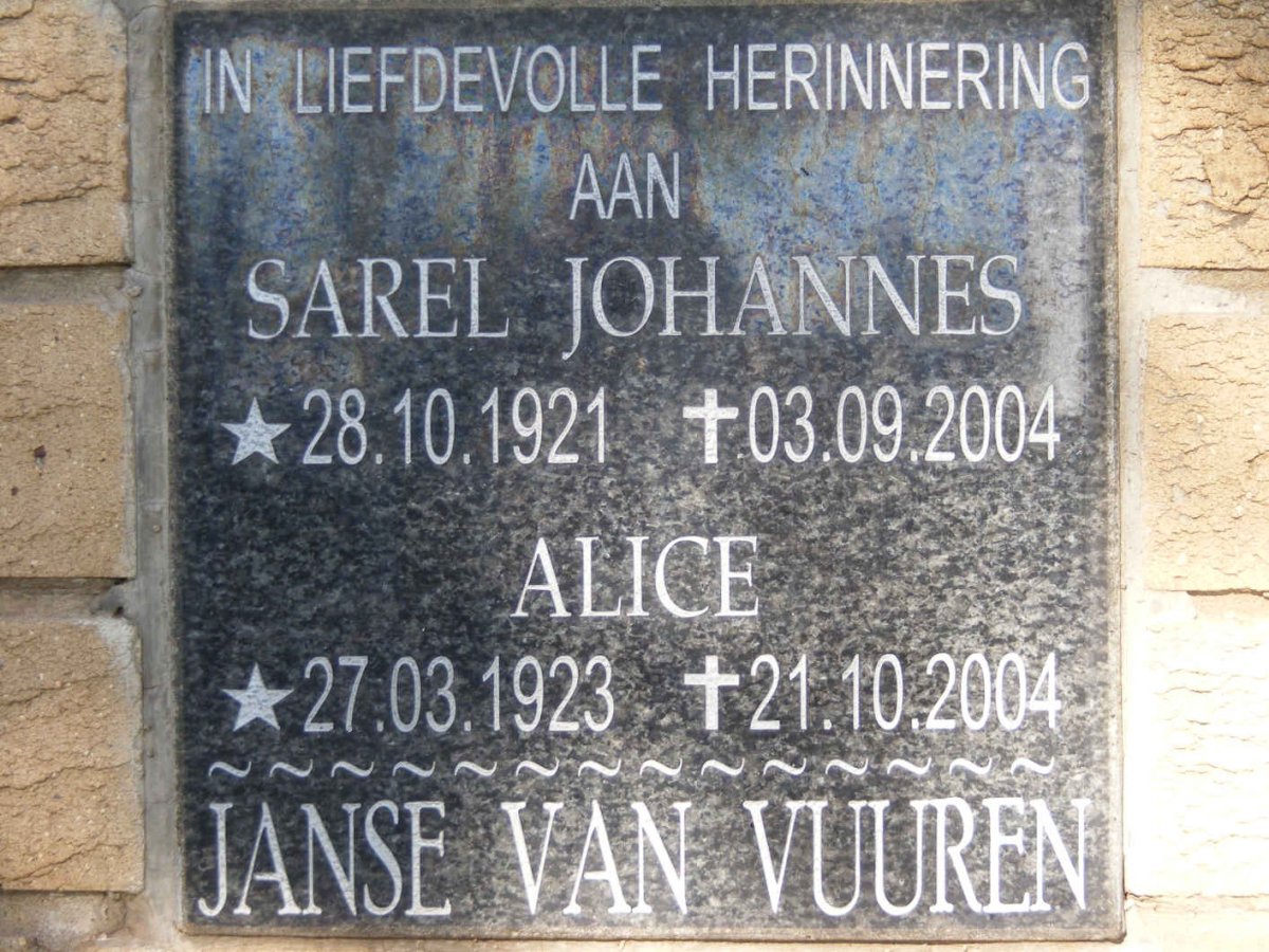 VUUREN Sarel Johannes, Janse van 1921-2004 &amp; Alice 1923-2004