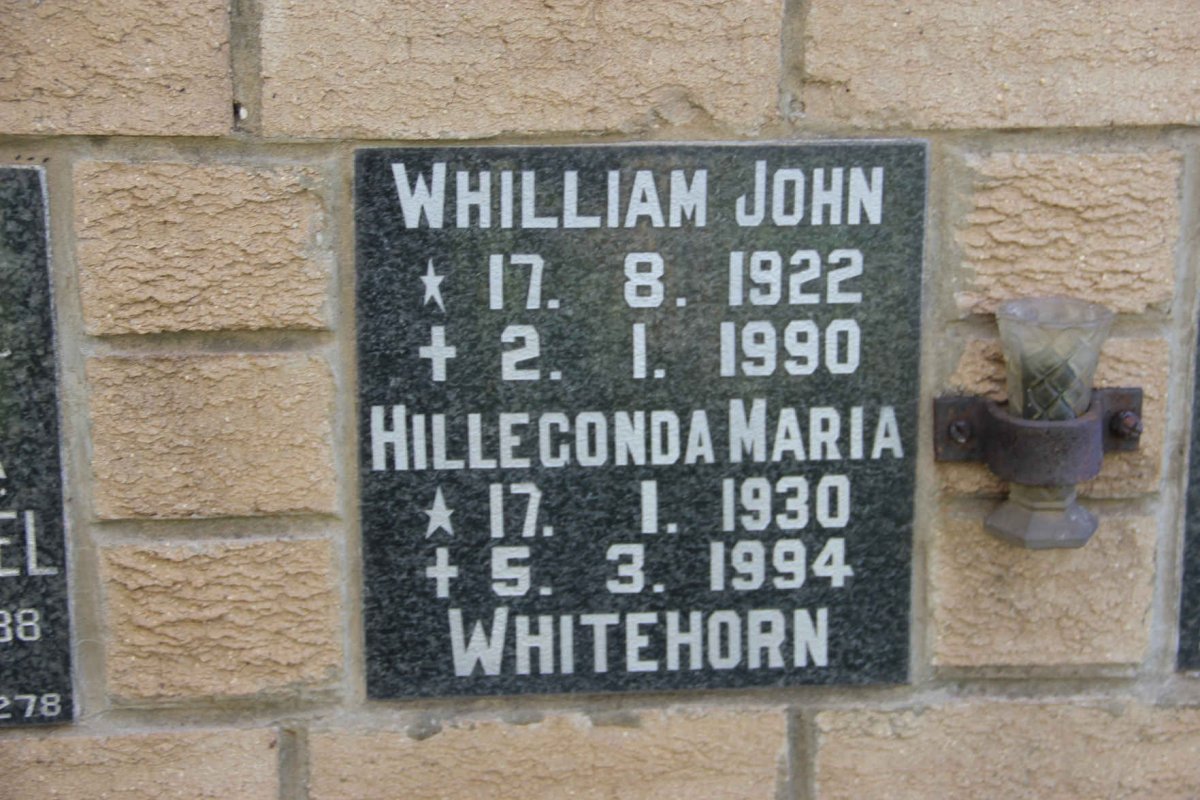 WHITEHORN Whilliam John 1922-1990 &amp; Hilleconda Maria 1930-1994