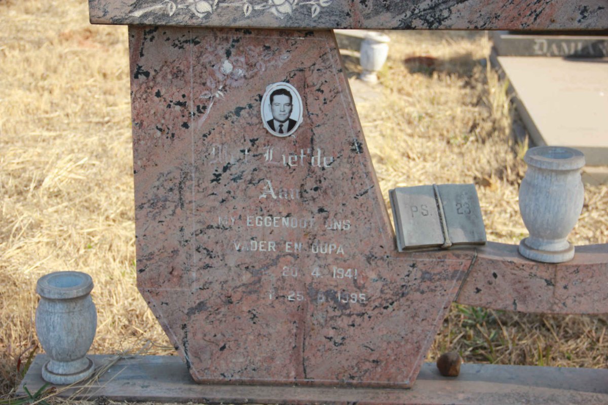 ? ? 1941-1995 &amp; ? 1944-
