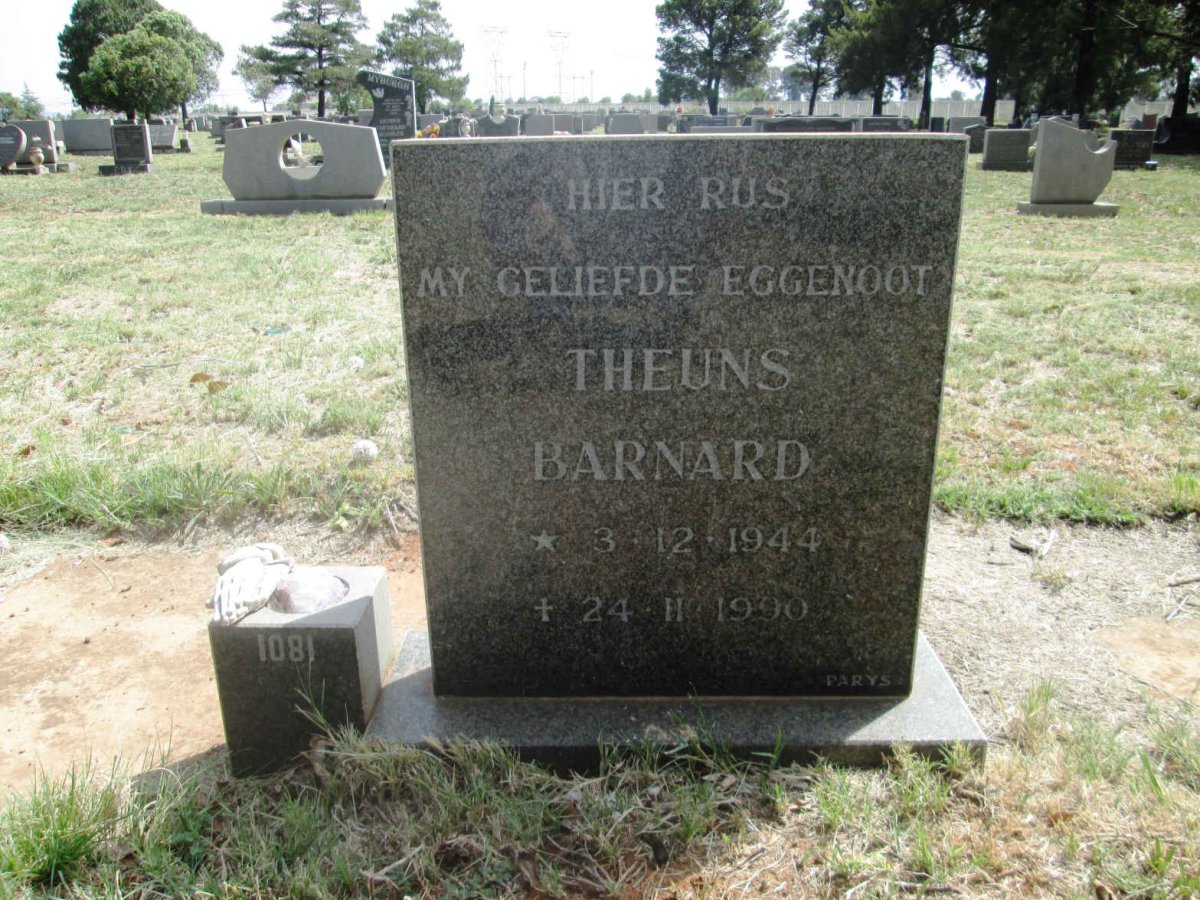 BARNARD Theuns 1944-1990