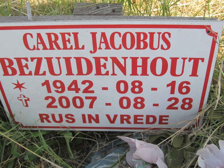 BEZUIDENHOUT Carel Jacobus 1942-3007