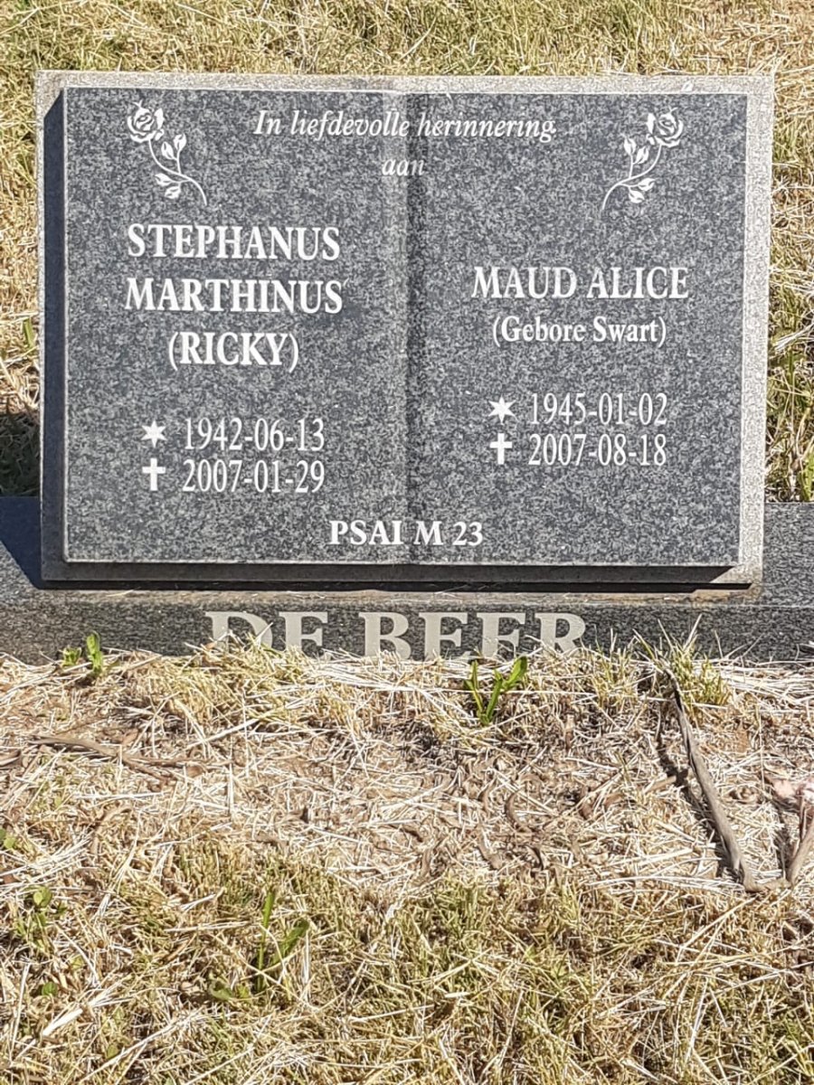 BEER Stephanus Marthinus, de 1942-2007 &amp; Maud Alice SWART 1945-2007