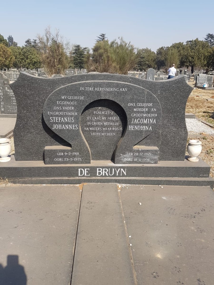 BRUYN Stefanus Johannes, de 1918-1975 &amp; Jacomina Hendrina 1921-1998