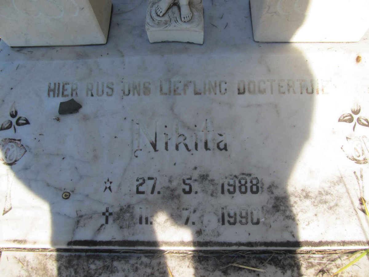 DIEDERICHS Nikita 1988-1990