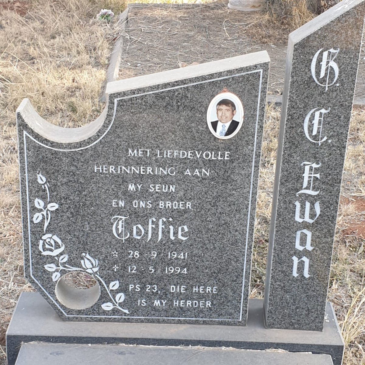 EWAN G.C. 1941-1994