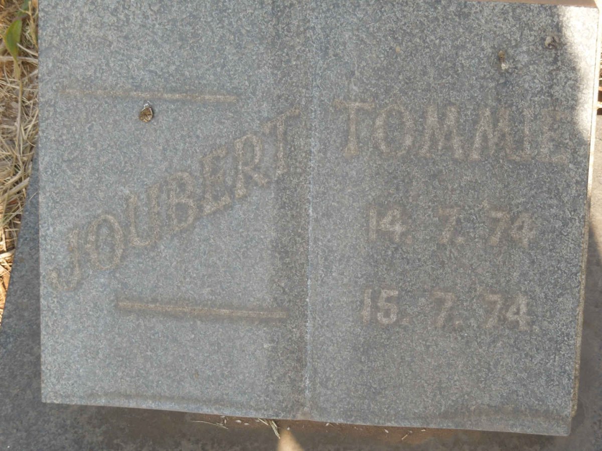 JOUBERT Tommie 1974-1974